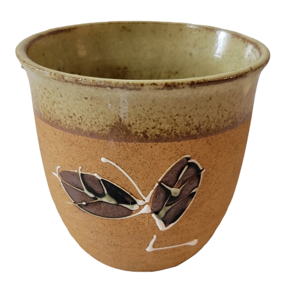 Hand Crafted Pottery Planter w Snail - Picture 3 of 9